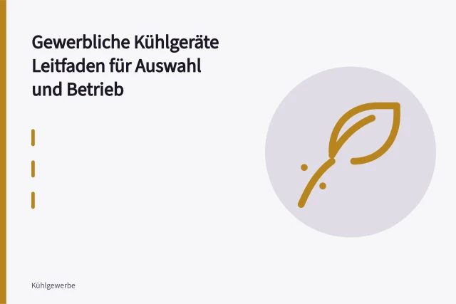 Gewerbliche Kühlzelle und Standkühlgerät mit sichtbarem Kondensator im Betrieb. Gewerbliche Kühlgeräte Leitfaden für Auswahl und Betrieb
